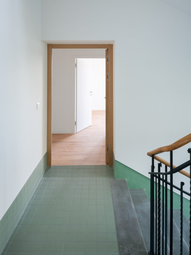 Residential building (ROLL)