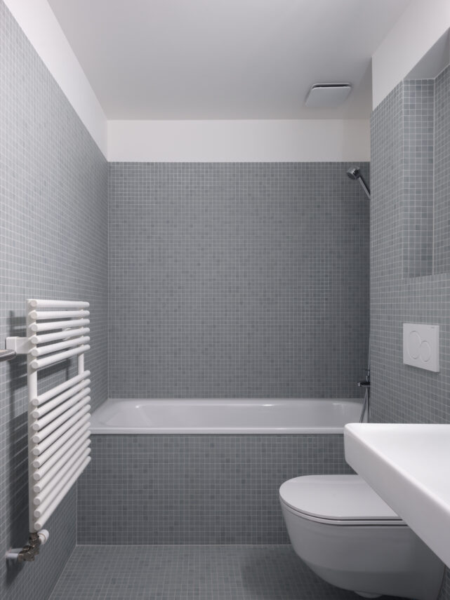 Residential building (ROLL)